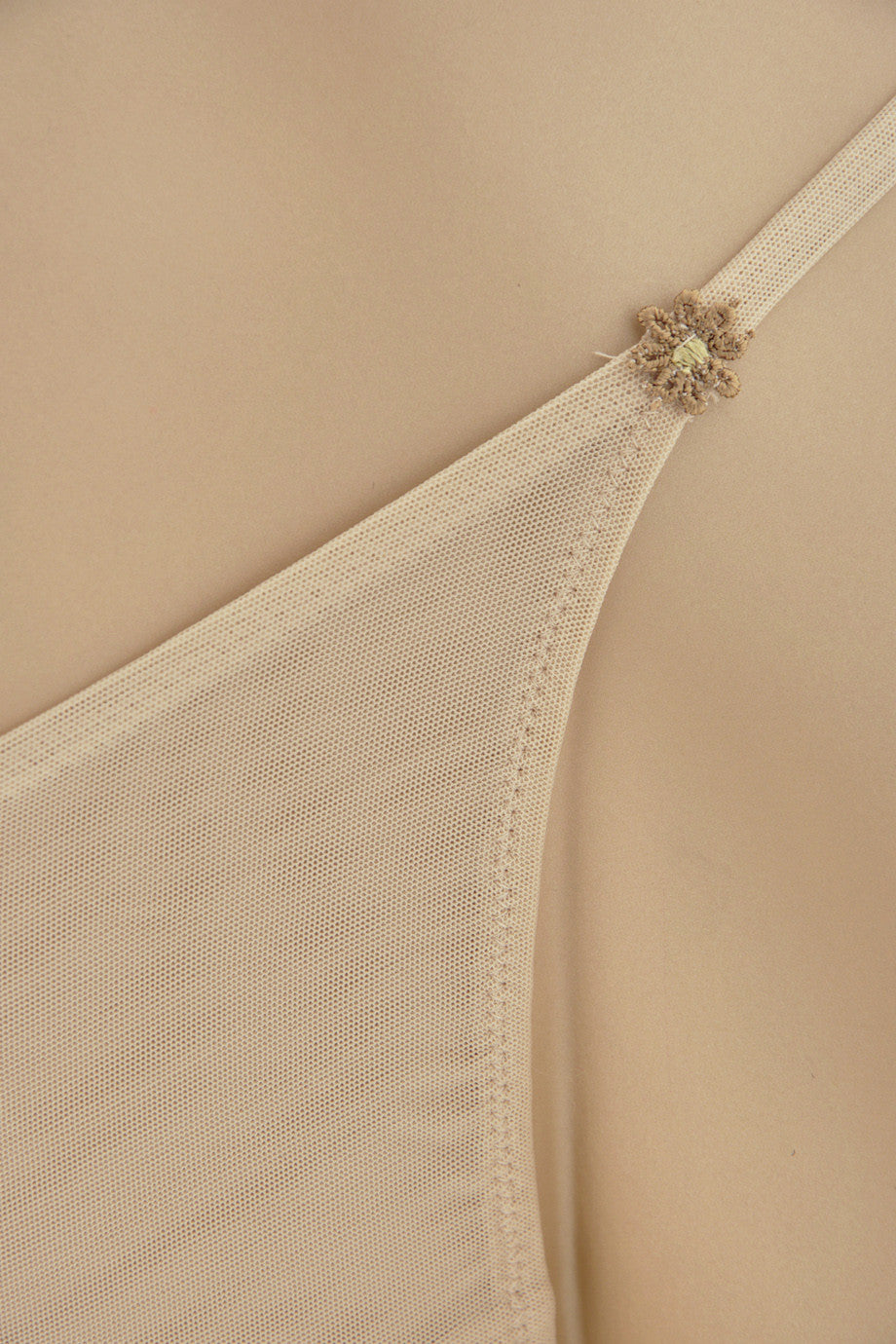 Μπεζ Στρινγκ - Cotton Club | Γυναικεία Εσώρουχα