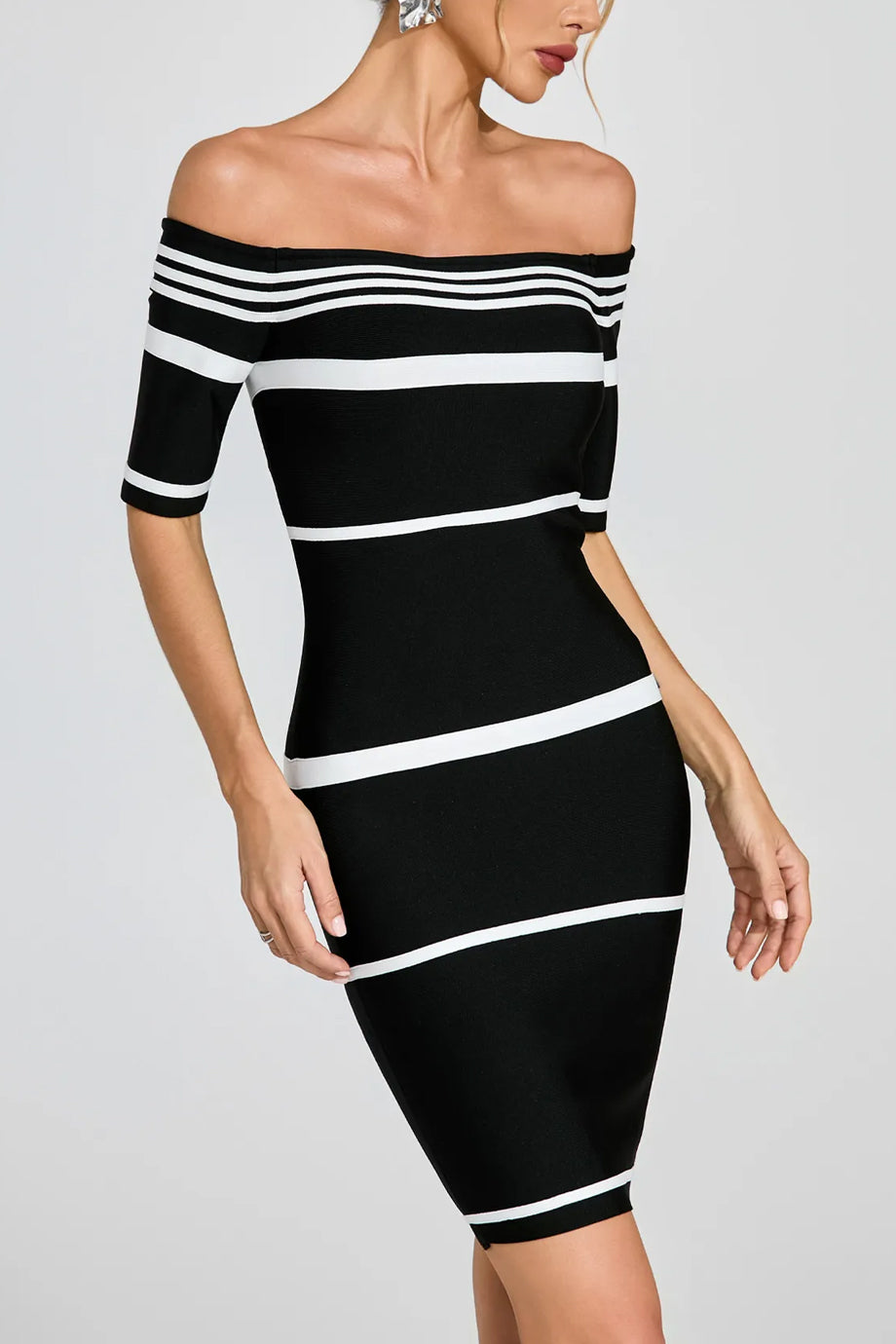 Mirelle Εφαρμοστό Ριγέ Φόρεμα με Παρτούς Ώμους | Φορέματα - Dresses | Mirelle Off-Shoulder Striped Dress