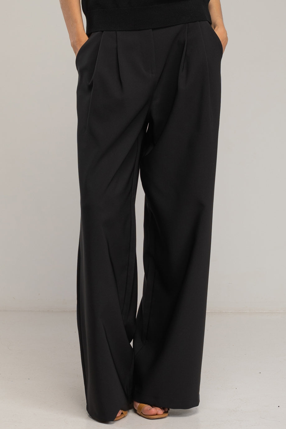 Elayne Wide Leg Straight Pants